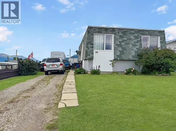 Grande Cache, AB t0e0y0,9818 101 Street