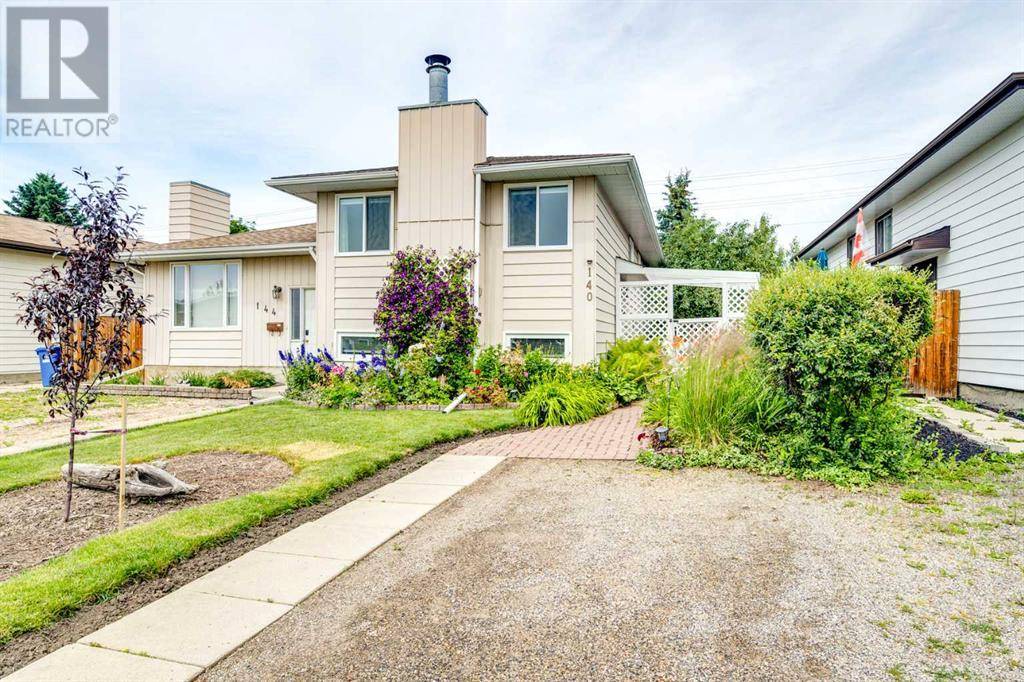 140 Cosgrove Crescent, Red Deer, AB T4P2W5