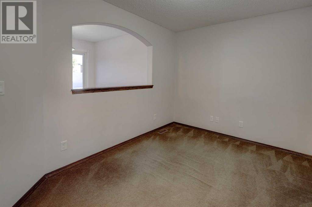 Calgary, AB T3P0M5,144 Evansborough Crescent NW