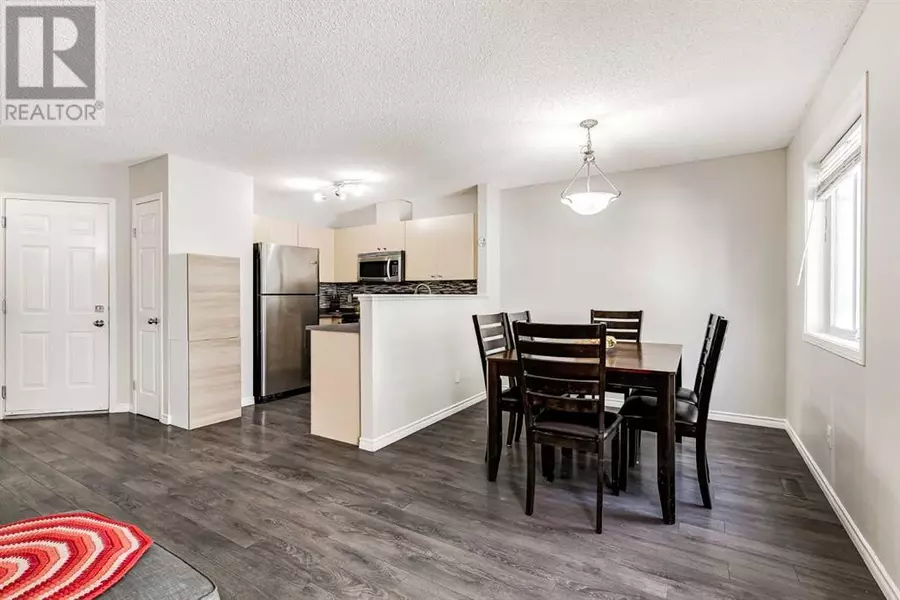 402, 760 Railway Gate SW, Airdrie, AB T4B3C6