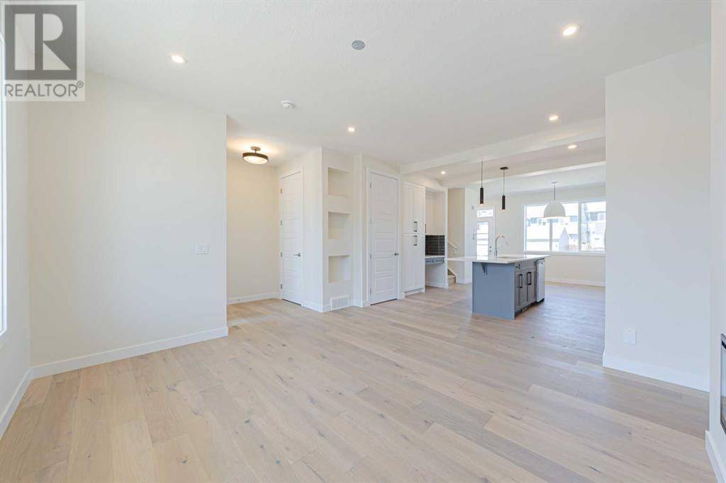Airdrie, AB T4B5L9,77 Cobbleridge Place SW