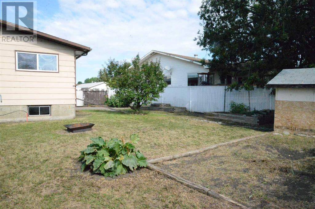 Grande Prairie, AB T8V5C4,12125 95A Street