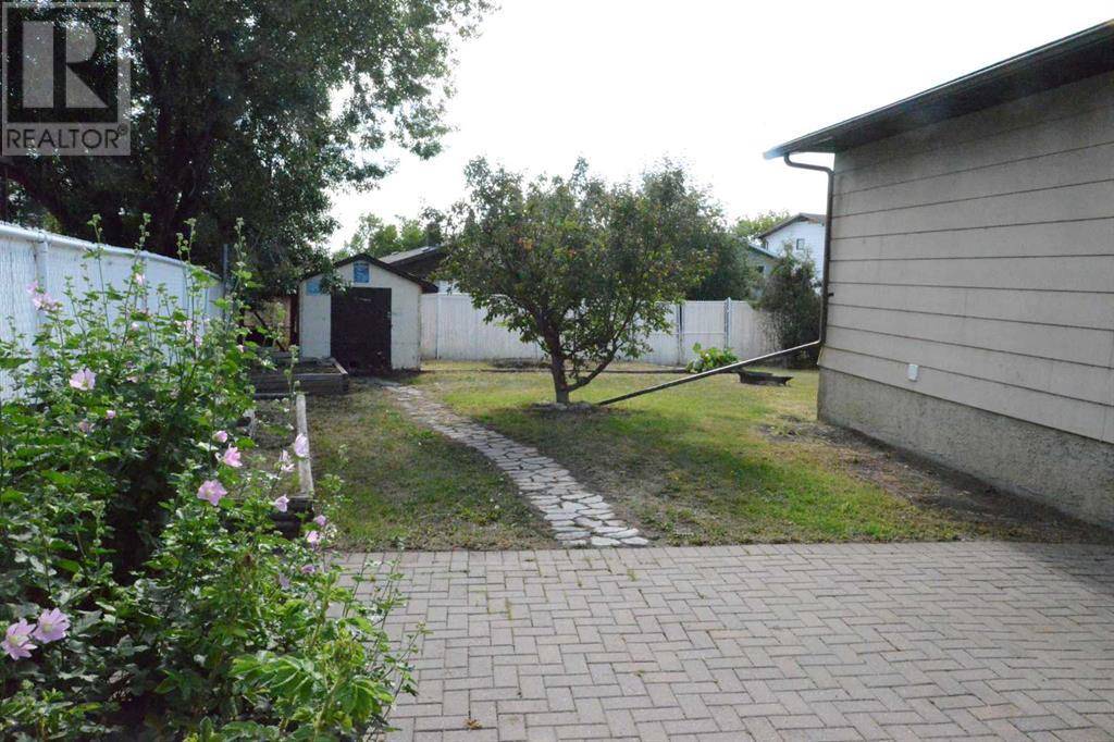 Grande Prairie, AB T8V5C4,12125 95A Street
