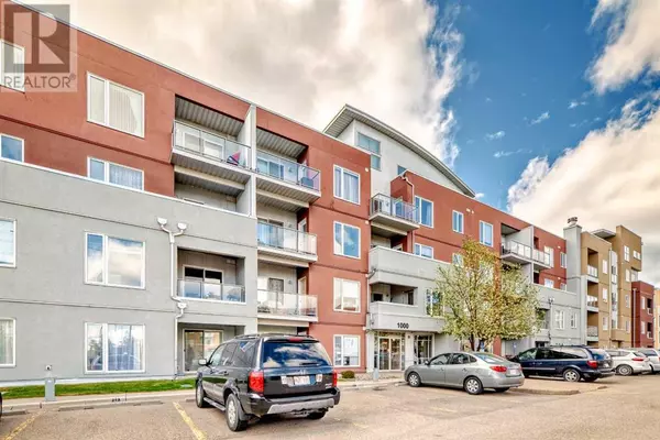 Airdrie, AB T4A2K9,1404, 604 East Lake Boulevard NE