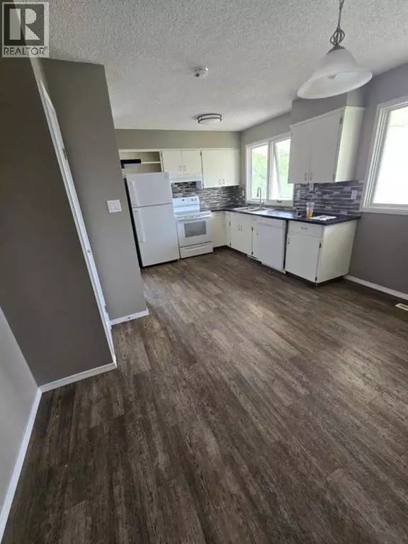 Grande Prairie, AB T8V3C9,8702 96 Street