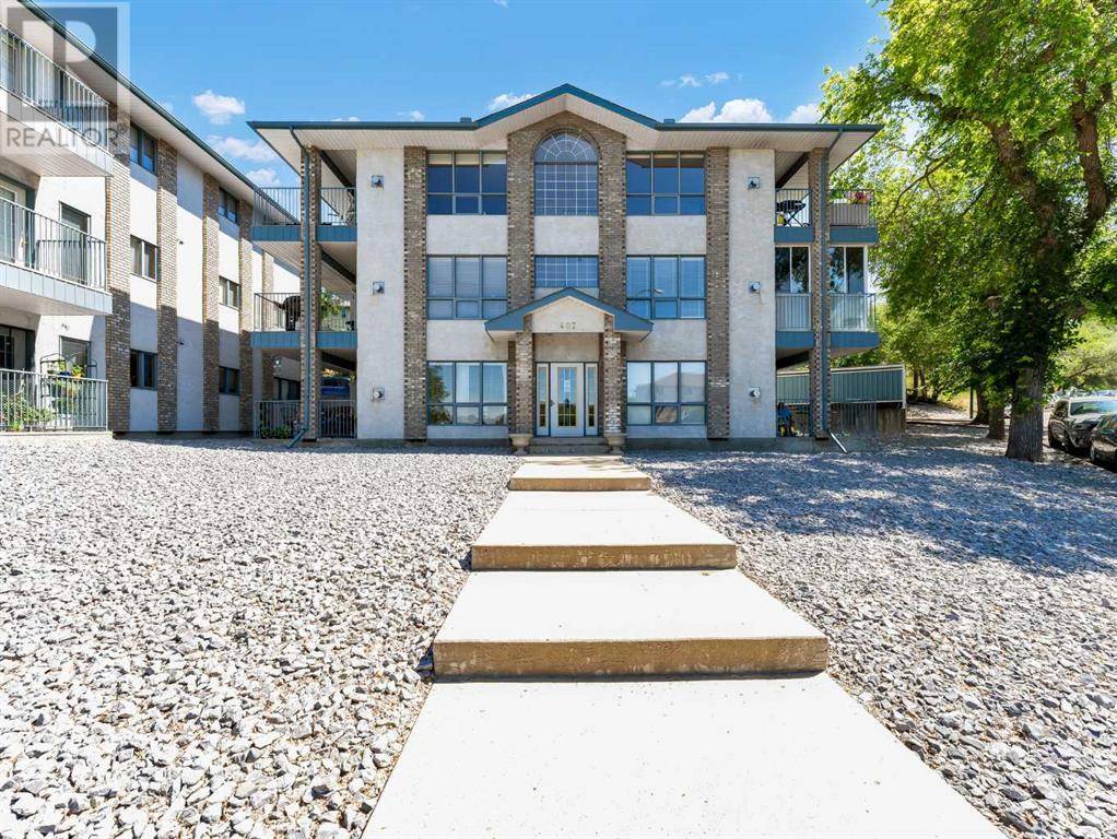 5, 407 Macleod Trail SE, Medicine Hat, AB T1A8P7