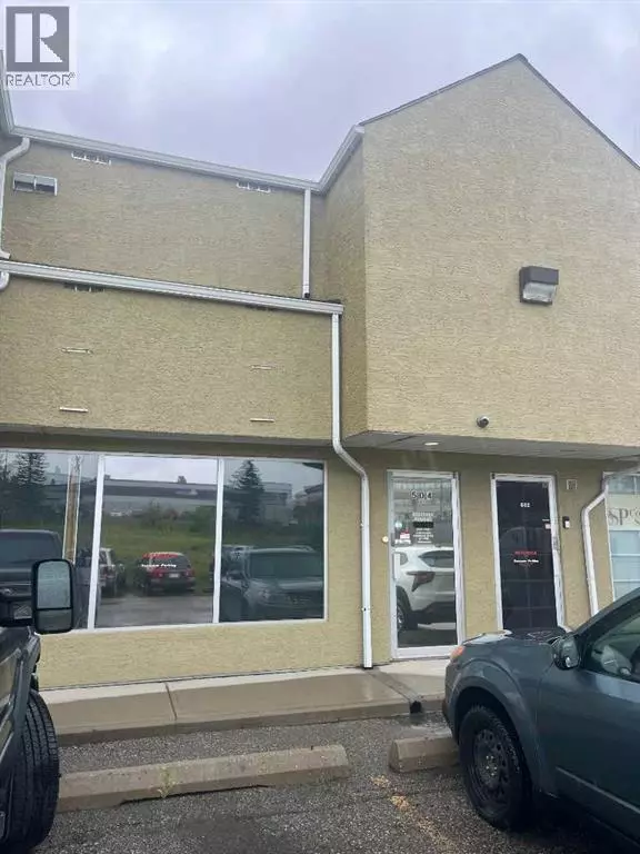 Calgary, AB T2A7V8,504, 3208 8 Avenue NE