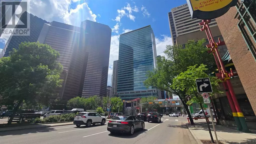 Calgary, AB T2G4X6,101, 328 Centre Street SE