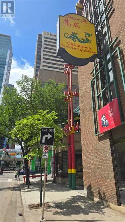Calgary, AB T2G4X6,101, 328 Centre Street SE