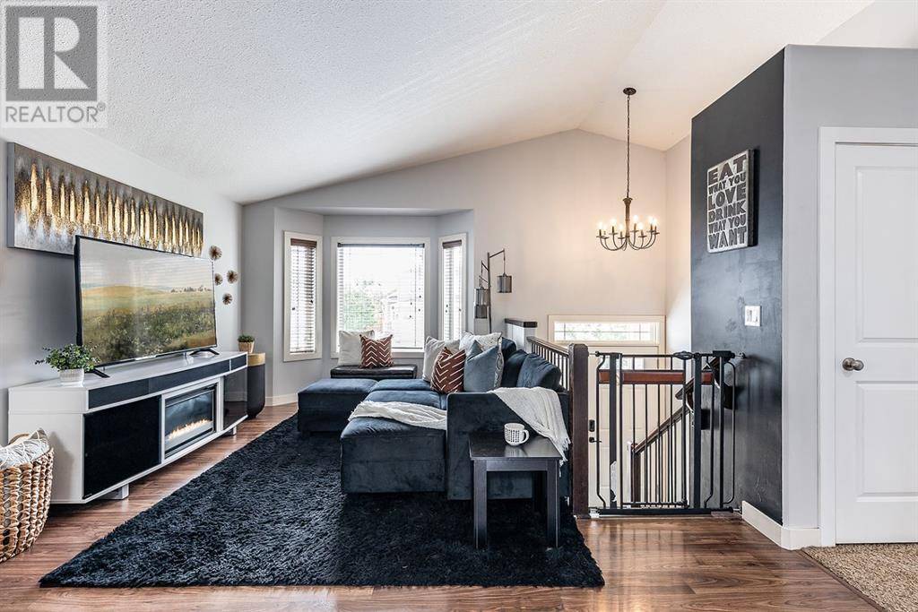 Medicine Hat, AB T1B0G7,141 Somerset Road SE
