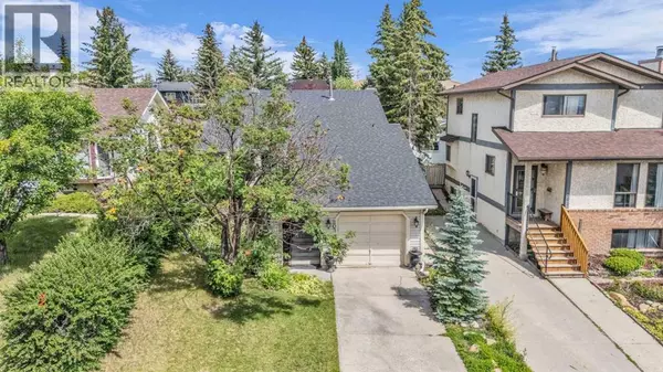 203 Edgeland Road NW, Calgary, AB T3A2Y3