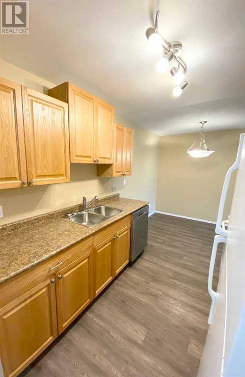 Stettler, AB T0C2L0,302, 4808 45 Street