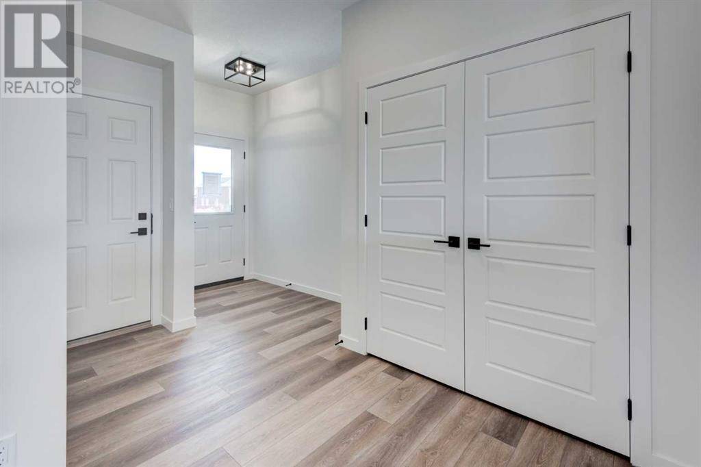 Calgary, AB T3M3T3,268 Magnolia Crescent SE