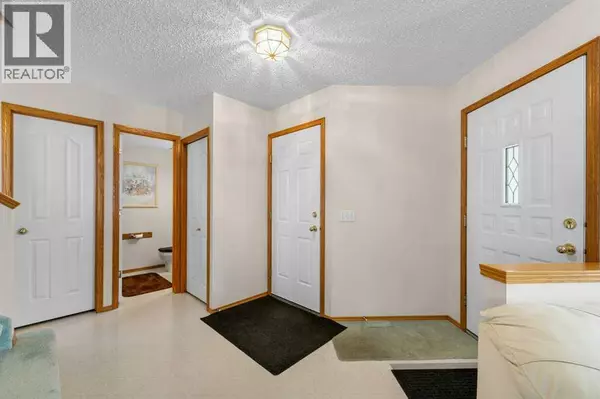 Calgary, AB T3A5K2,52 Hidden Spring Close NW