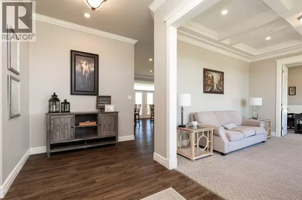 Lethbridge, AB T1J5R6,1 Edgemoor Way W