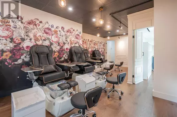 Grande Prairie, AB T8W0C7,105, 11706 99 Avenue