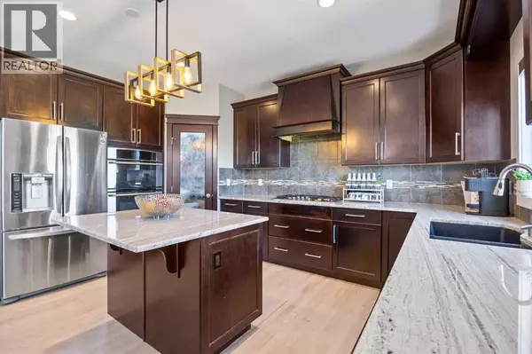 Calgary, AB T3P0K3,68 Evansfield Place NW
