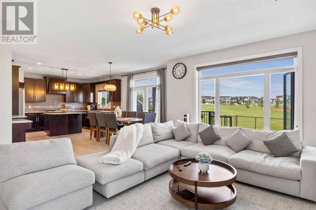 Calgary, AB T3P0K3,68 Evansfield Place NW