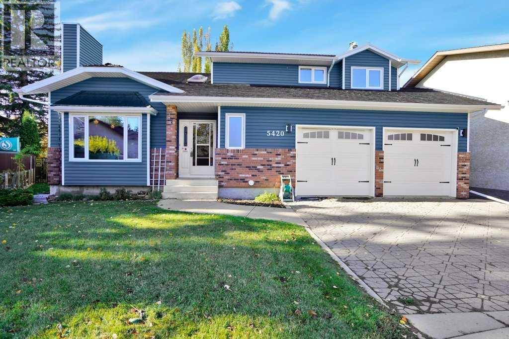 5420 58A StreetCrescent, Lacombe, AB T4L1L7