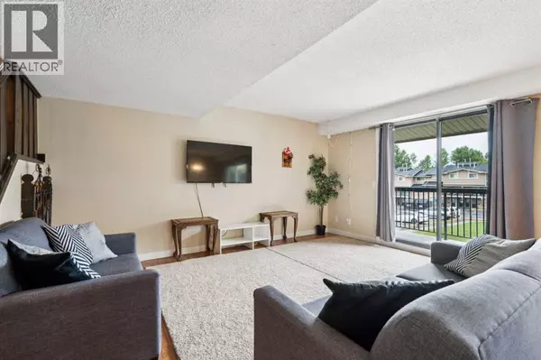 Calgary, AB T2W3N6,510, 2200 Woodview Drive SW
