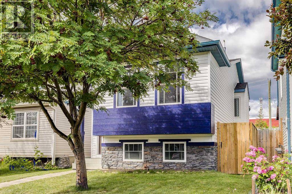 Calgary, AB T3K5W8,224 Covehaven Road NE