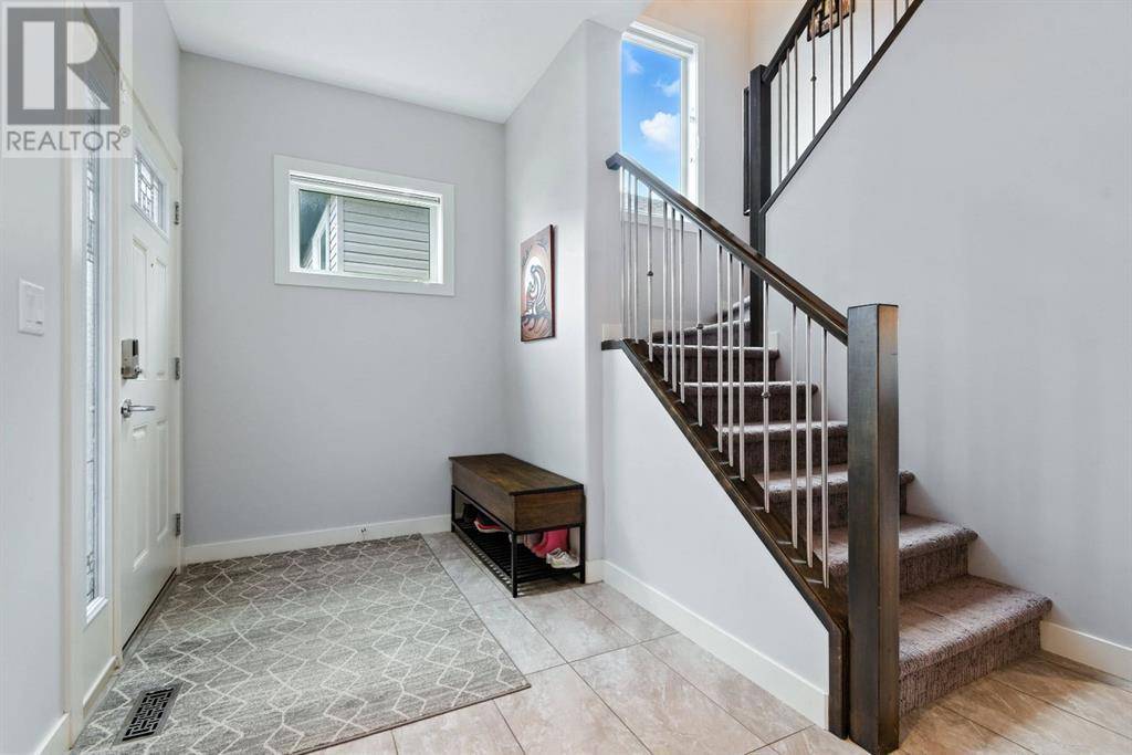 Red Deer, AB T4R0N6,7 Vancouver Crescent