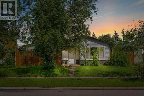 40 Erin Woods Drive SE, Calgary, AB T2B2S1