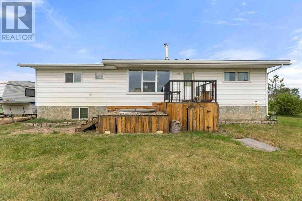 Rural Mountain View County, AB T0M0W0,31275 Range Road 13