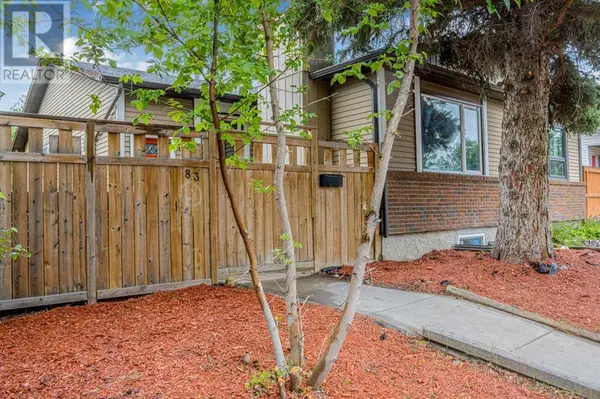 Calgary, AB T2J6B4,83 Deerview Way SE