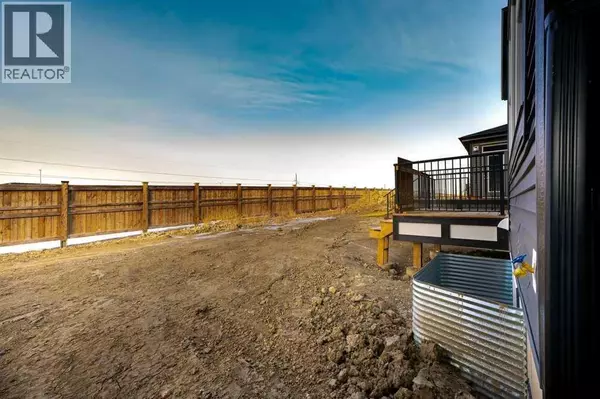 Calgary, AB T3J2G5,165 Homestead Terrace NE