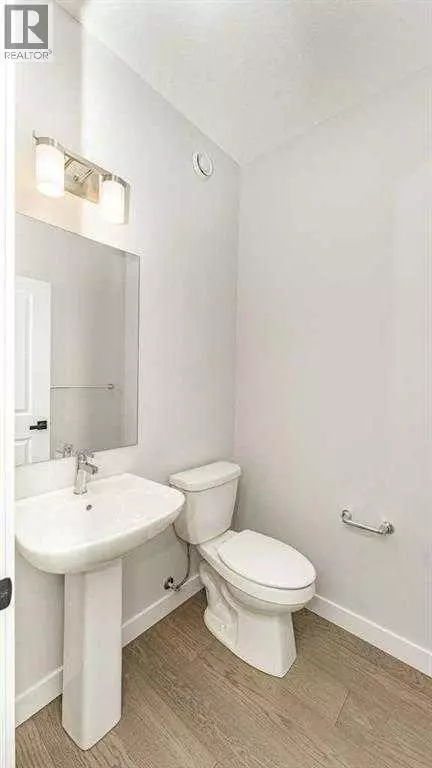 Calgary, AB T3J2G5,165 Homestead Terrace NE