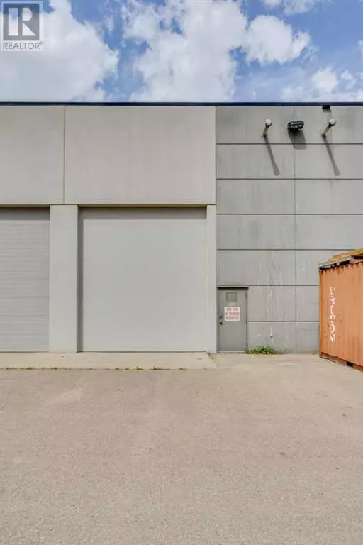Fort Mcmurray, AB T9H4C4,104, 400 Mackenzie Boulevard