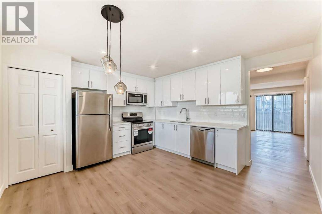 32, 1515 Falconridge Drive NE, Calgary, AB T3J1J8