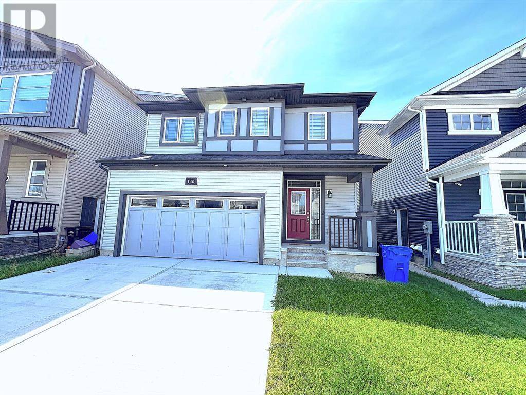 Calgary, AB T3P1V3,140 Carringham Road NW