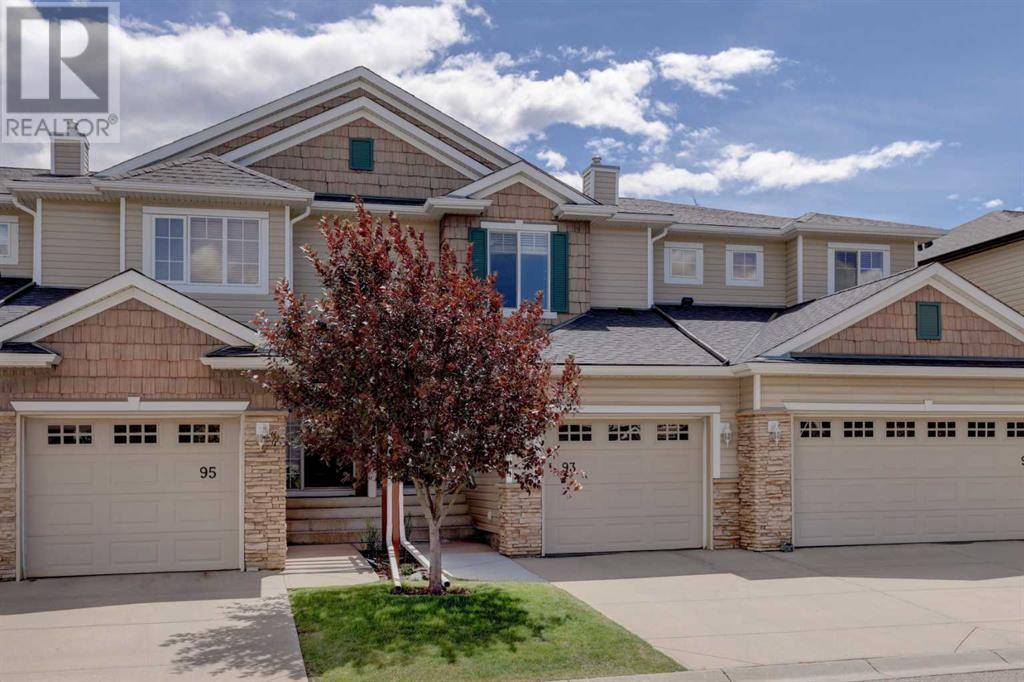 93 Royal Birch Mount NW, Calgary, AB T3G5W8