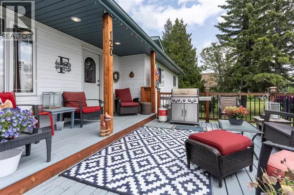 Kingman, AB T0B2M0,120 Dominion Street