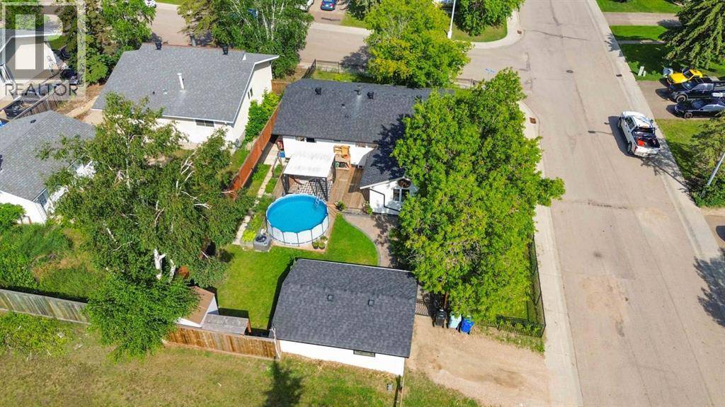 101 Simpson Way, Fort Mcmurray, AB T9H3B7