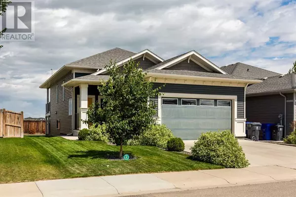 Lethbridge, AB T1J5G9,205 Lasalle Terrace W