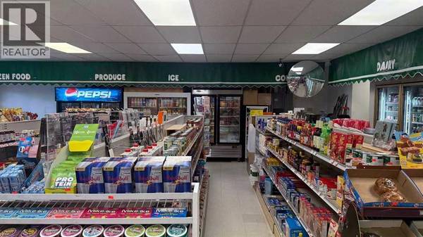 1, 735 Ranchland Boulevard NW, Calgary, AB T3G3A9