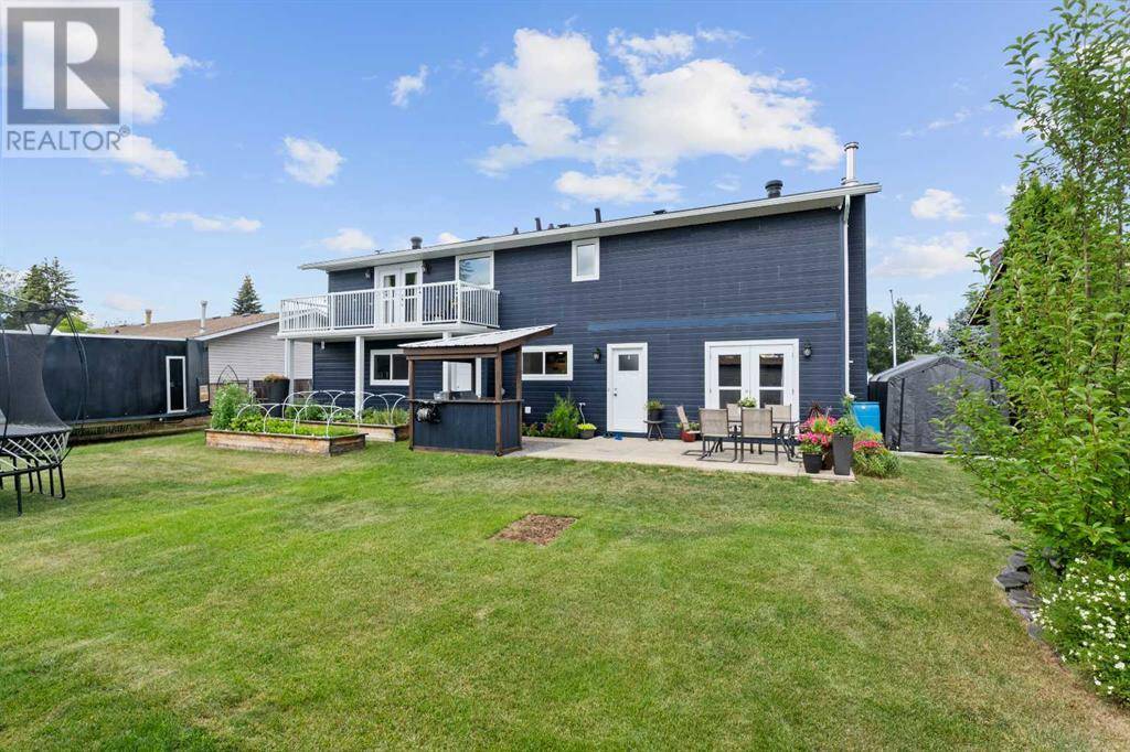 Whitecourt, AB T7S1E4,4727 Sakwatamau Drive