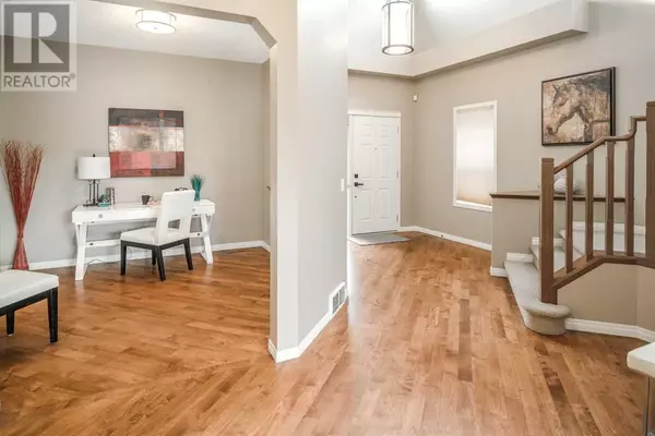 Calgary, AB T3H5Y7,105 Aspen Stone Road SW