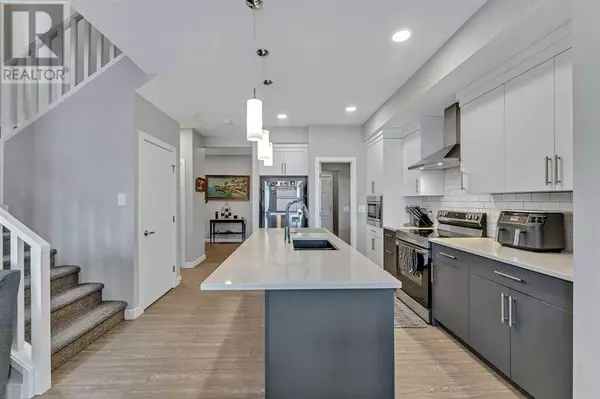Calgary, AB T2X4R6,117 Legacy Glen Circle SE