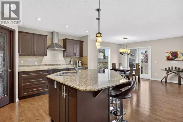Chestermere, AB T1X0N7,108 Rainbow Falls Row