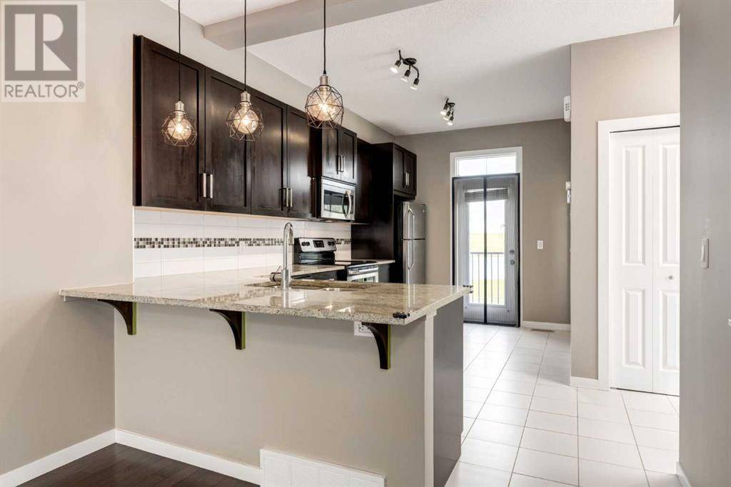 Calgary, AB T2Z1B8,76 New Brighton Point SE