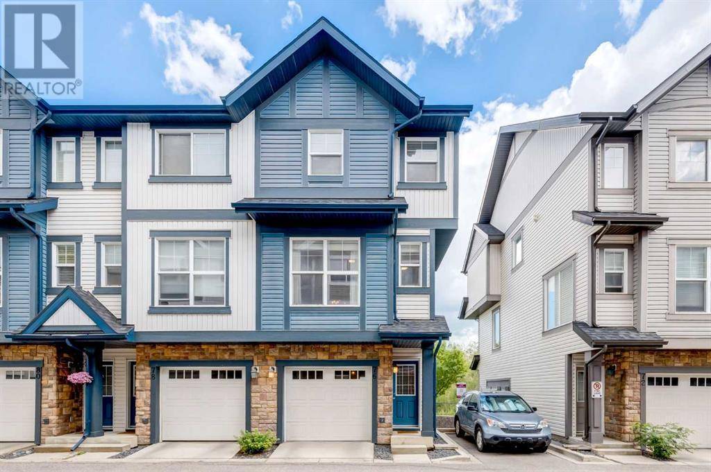 76 New Brighton Point SE, Calgary, AB T2Z1B8