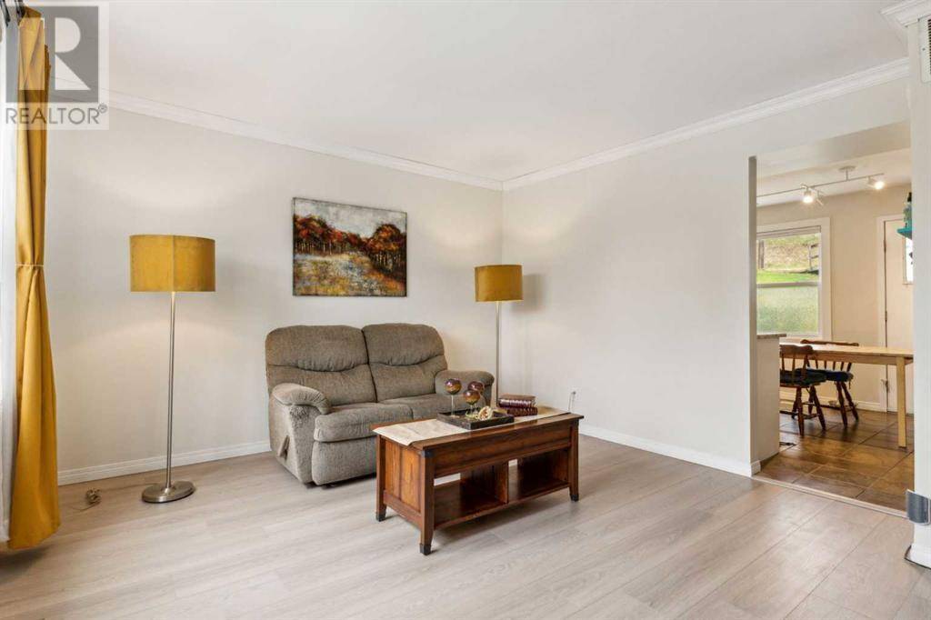 Calgary, AB T2E7Z9,3141 6 Street NE
