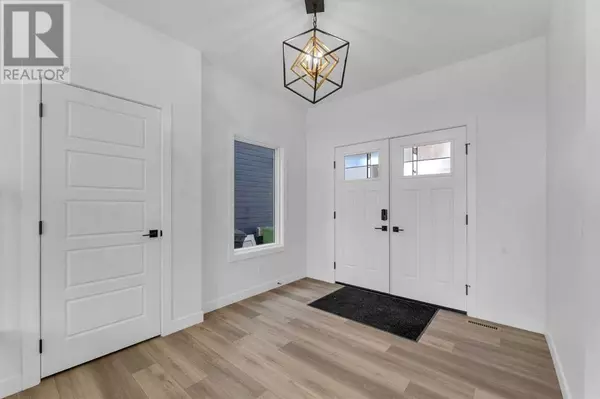 Balzac, AB T1S5W6,106 Sunstone Way