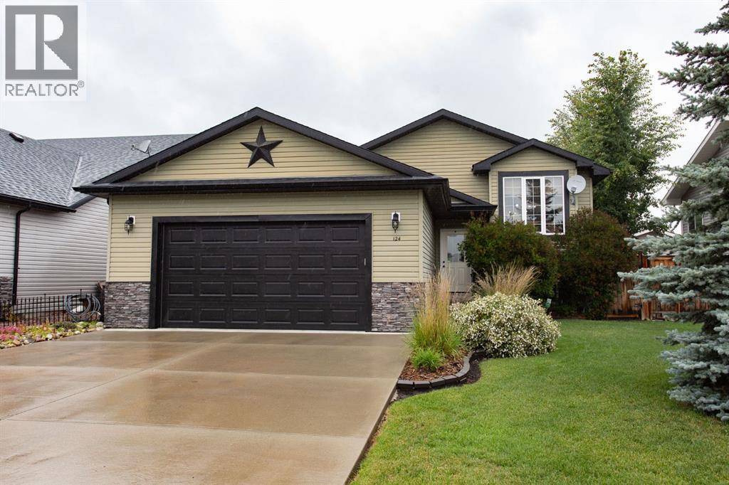 124 12 Avenue, Sundre, AB T0M1X0