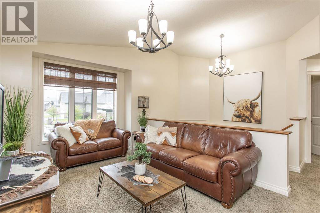 Sundre, AB T0M1X0,124 12 Avenue