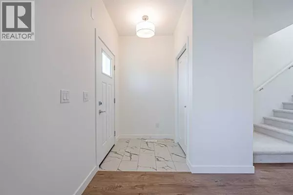 Chestermere, AB T1X2W3,397 Dawson Wharf Road SE